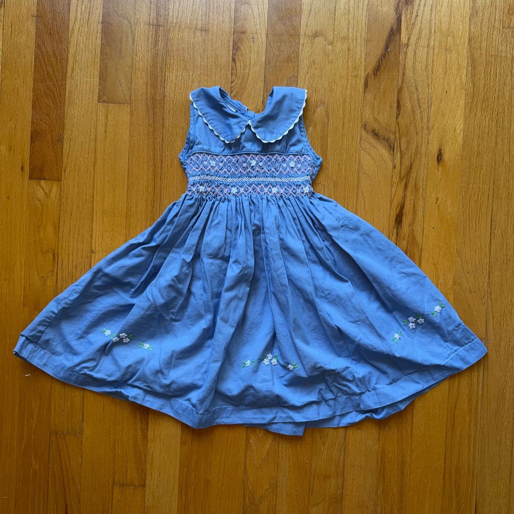 Anne Juleth Girls Blue Hand Smocked Floral Embroidery Peter Pan Collar Dress 4